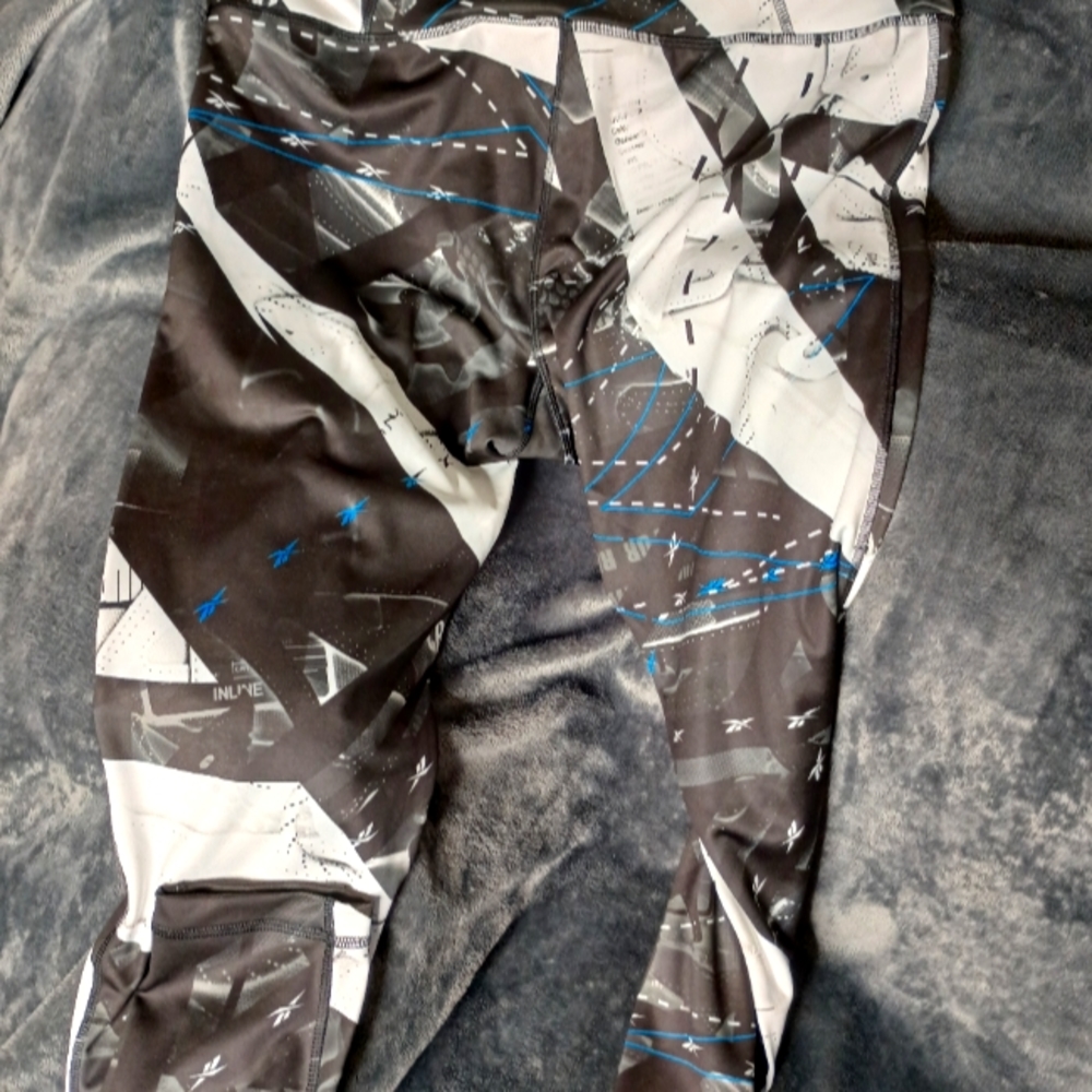 Reebok wor aop tights